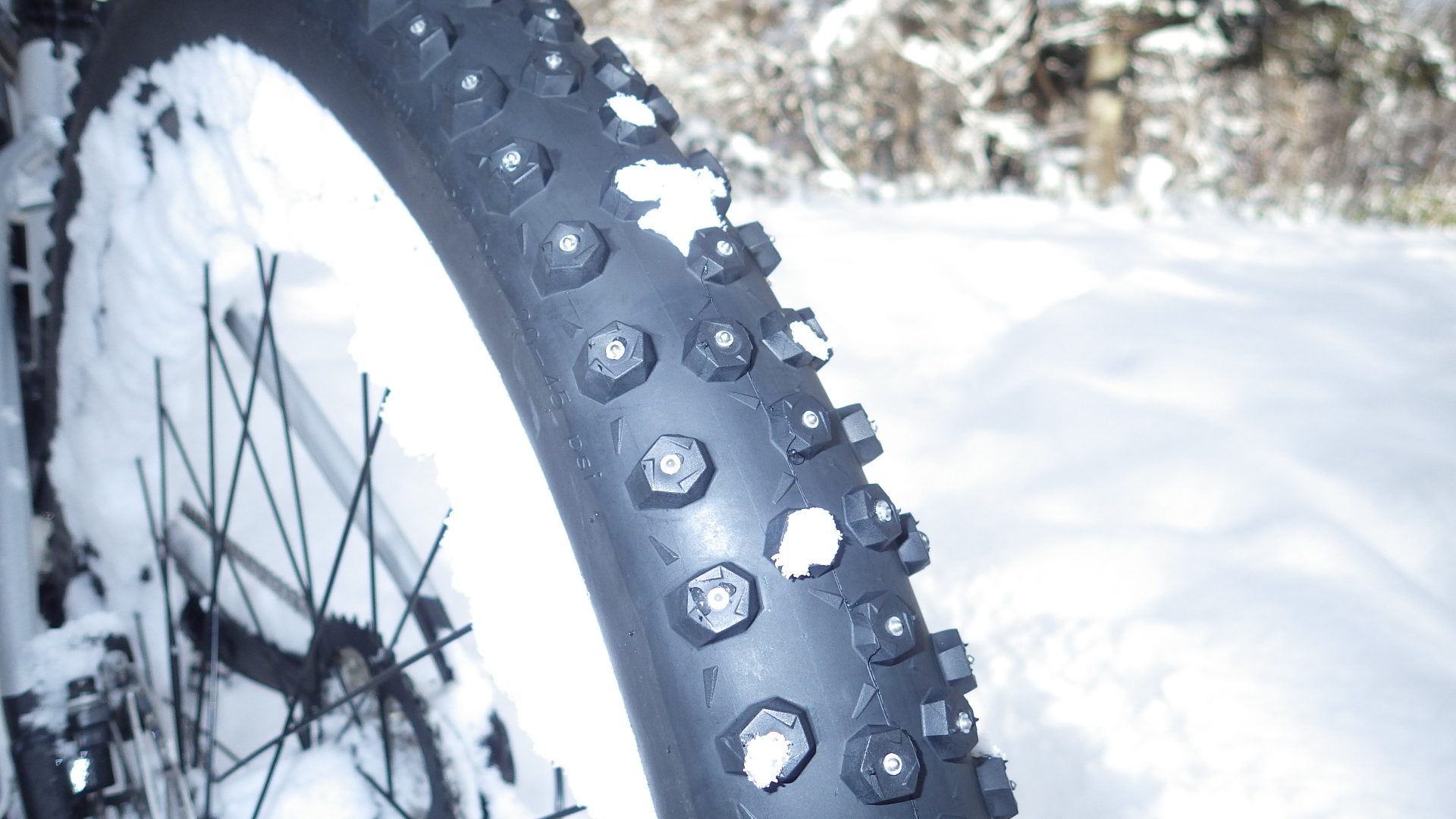 スパイクタイヤの試乗車あります - ノースバイシクル北海道